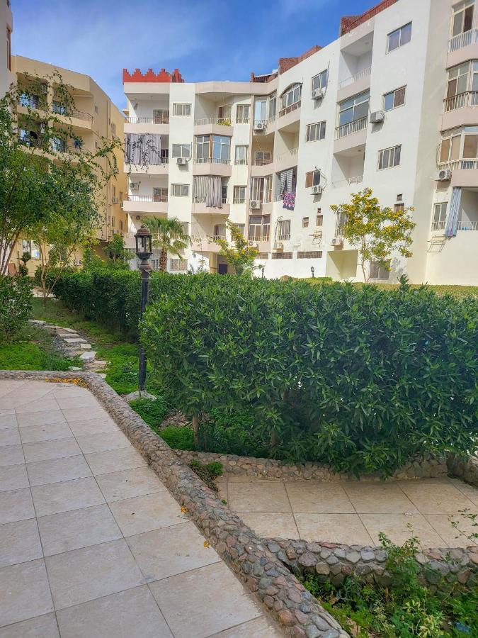 Apartments 1000 And 1 Night Redsealine Хургада Экстерьер фото
