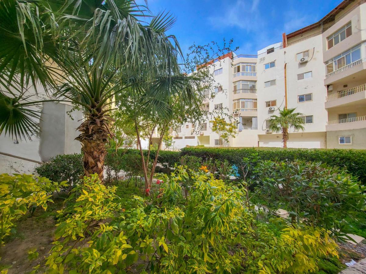 Apartments 1000 And 1 Night Redsealine Хургада Экстерьер фото